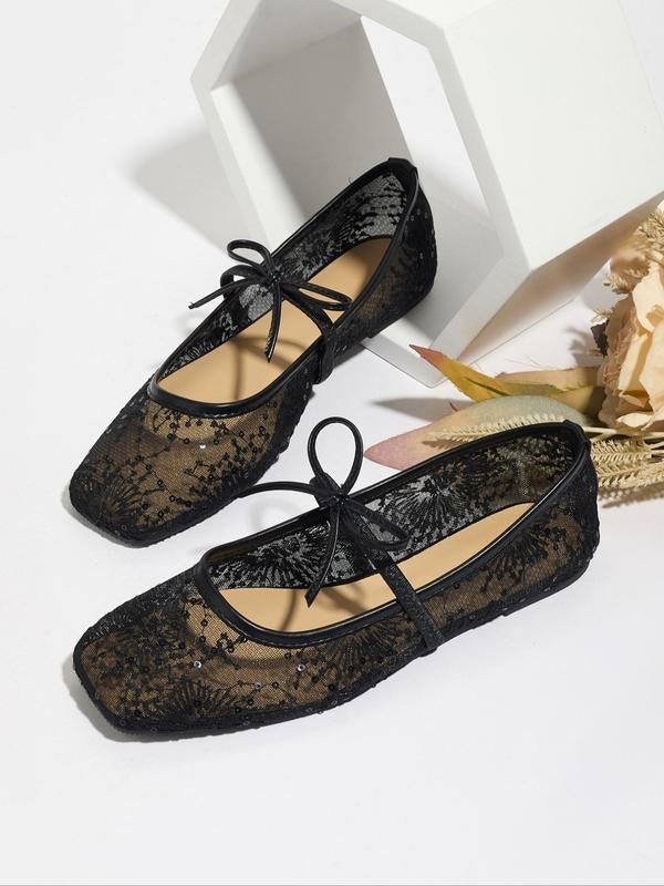 Aurelia Lace Mary Jane Flats